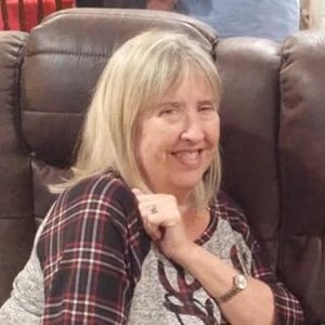 Meet your Posher, Julie